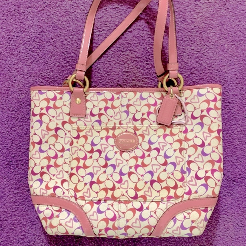 ✳️SALE✳️COACH Bias Heart (Creme-Pink-Purple) Tote